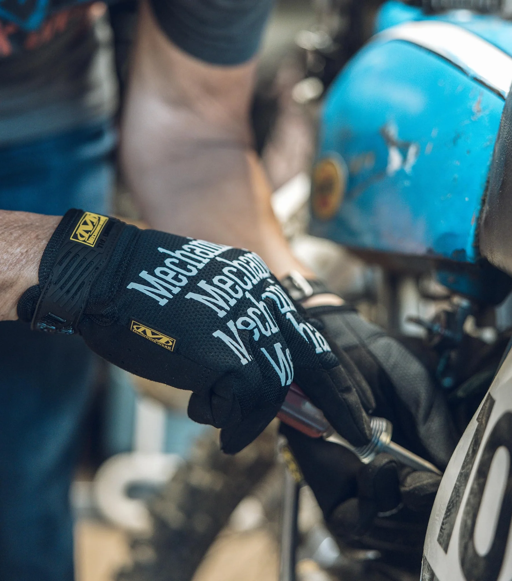 Mechanix Wear Oryginalne rękawice robocze (średnie, czarne)